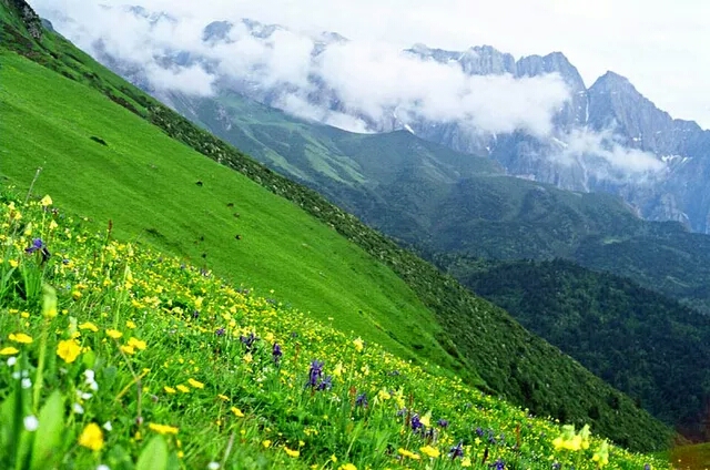 求去茂县九顶山的路况和向导,谢谢!