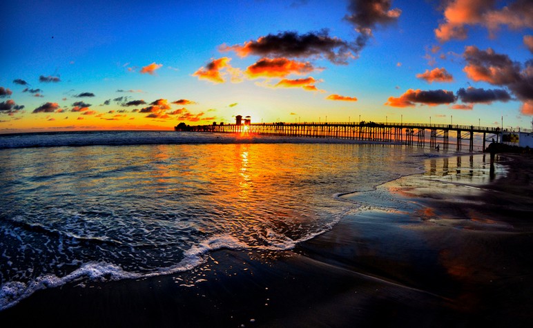 收入证明范本_支出收入表格_新旅游法月收入