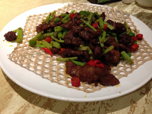 郑州大学_郑州大鸭梨人均消费