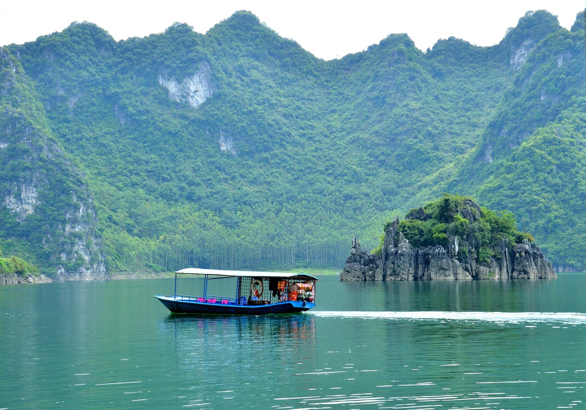 上林大龙湖         