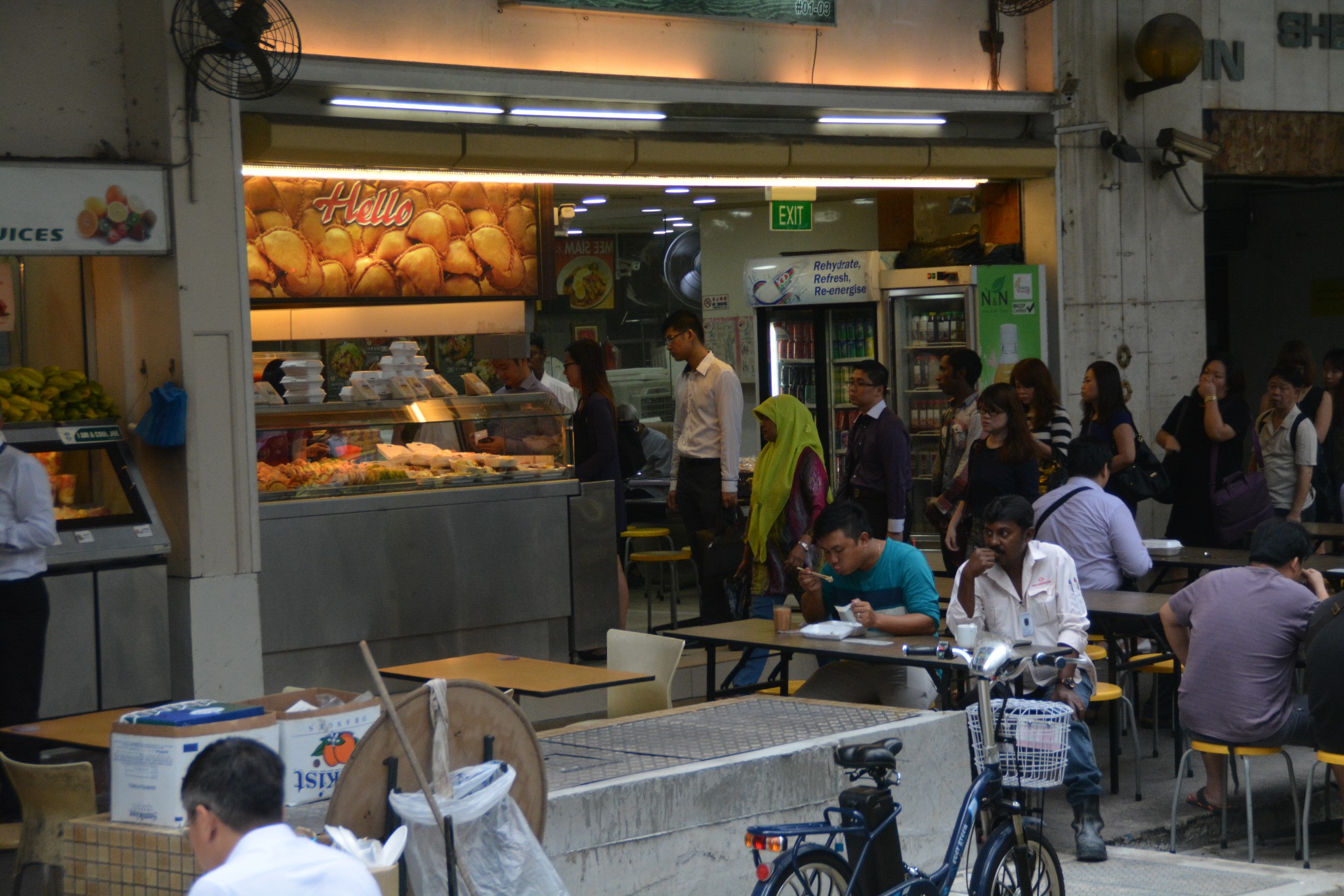 新加坡酒店_新加坡旅游景点_新加坡收入特点