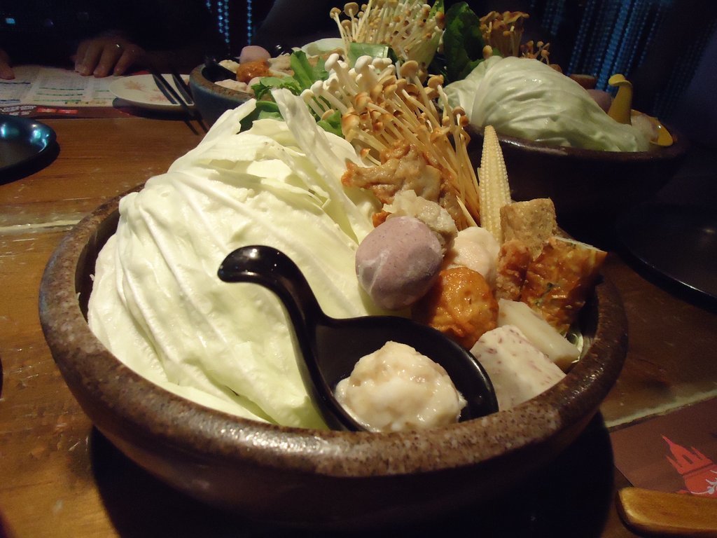 鲜来鲜吃涮涮锅_涮涮锅人均消费