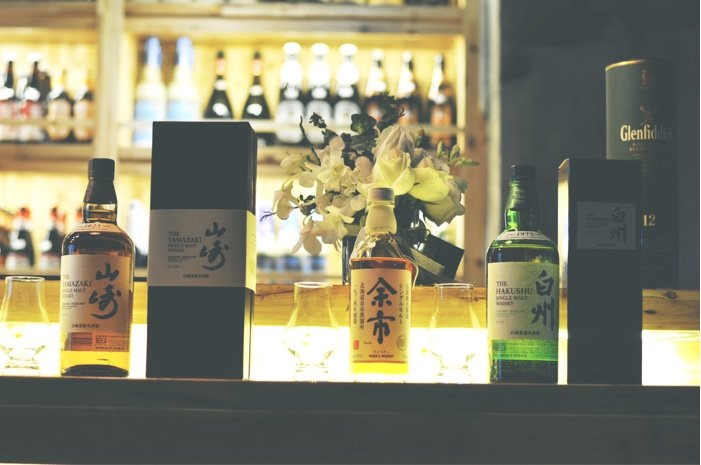 大连tt酒吧_重庆tt酒吧人均消费(3)