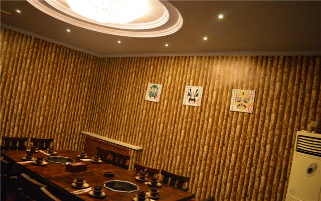 火锅店装修_嗨辣火锅店人均消费