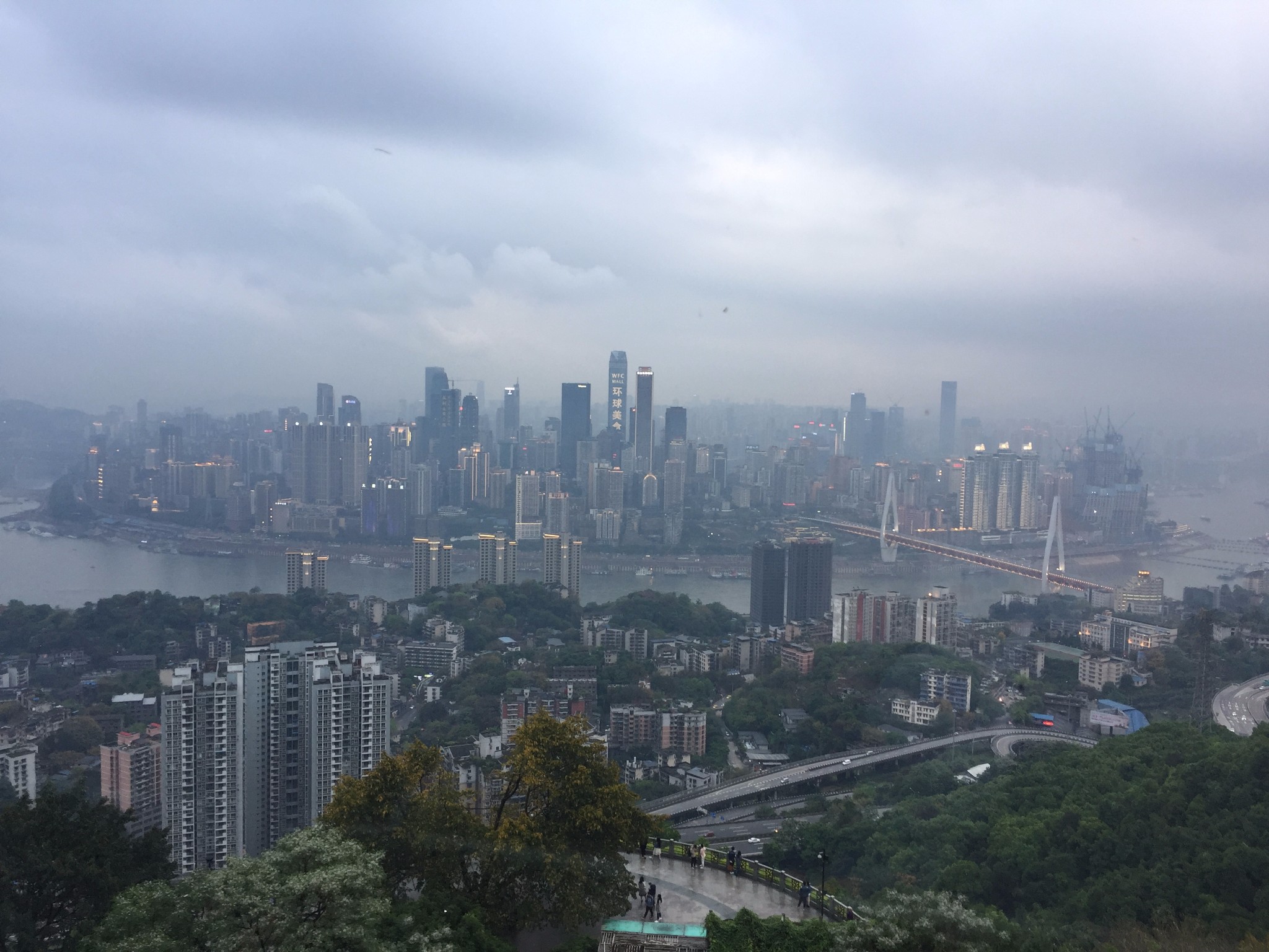 重庆旅游人均_重庆旅游景点(3)