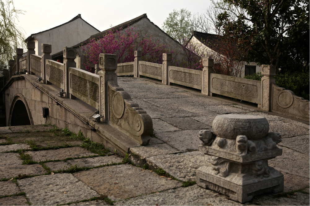 小绍兴人均_绍兴小师爷图片(2)