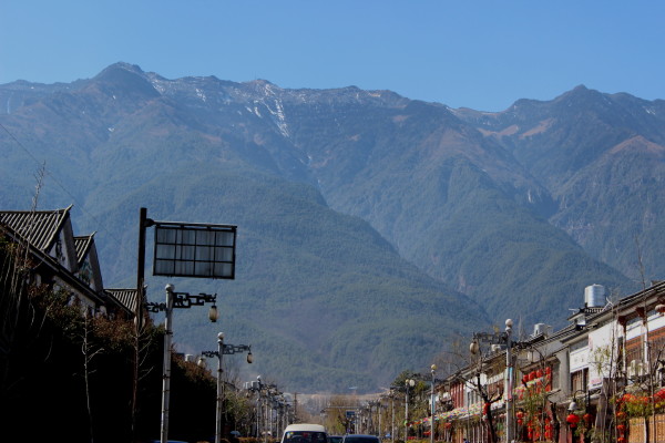 云南旅游攻略12天 wKgB4lL_c9GAOdpPAAmOYRyiWoo38.jpeg?imageView2%2F2%2Fw%2F600%2Fq%2F90