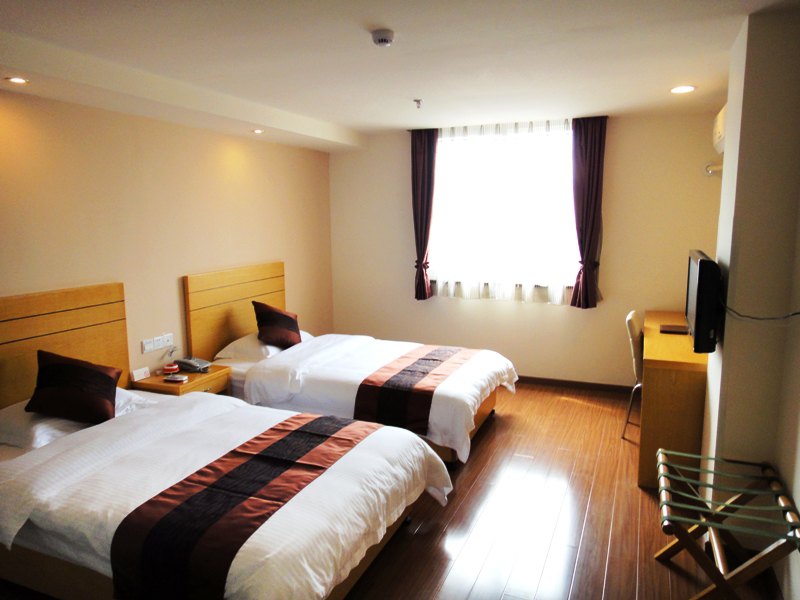 成都为民商务酒店