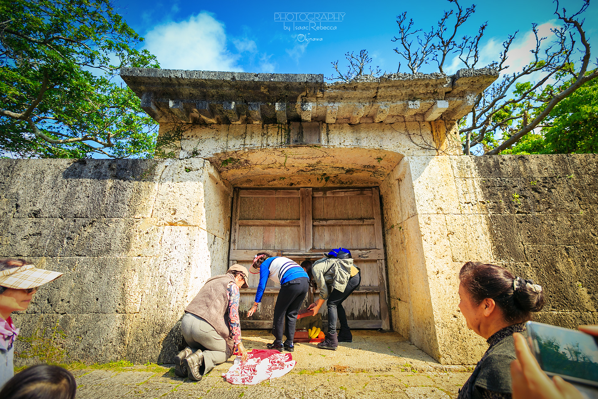 道真有多少人口_道真农村人蹲在门口吃饭,现在却已经成为了美好的回忆(3)