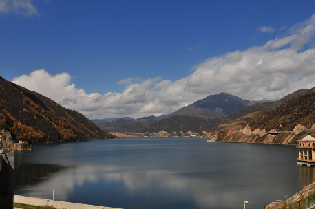 青海湖烟