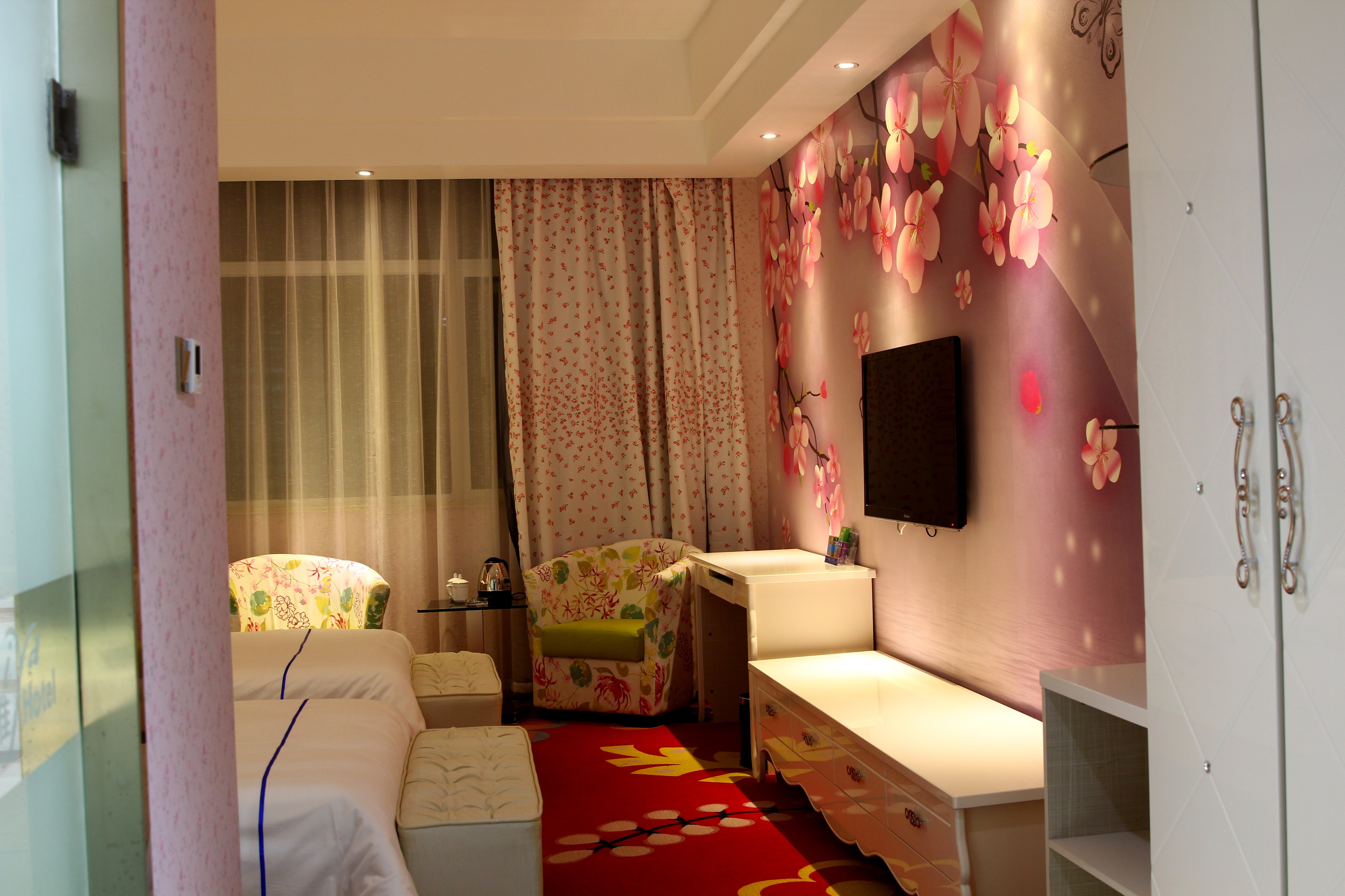 沈丘爱雅精品酒店