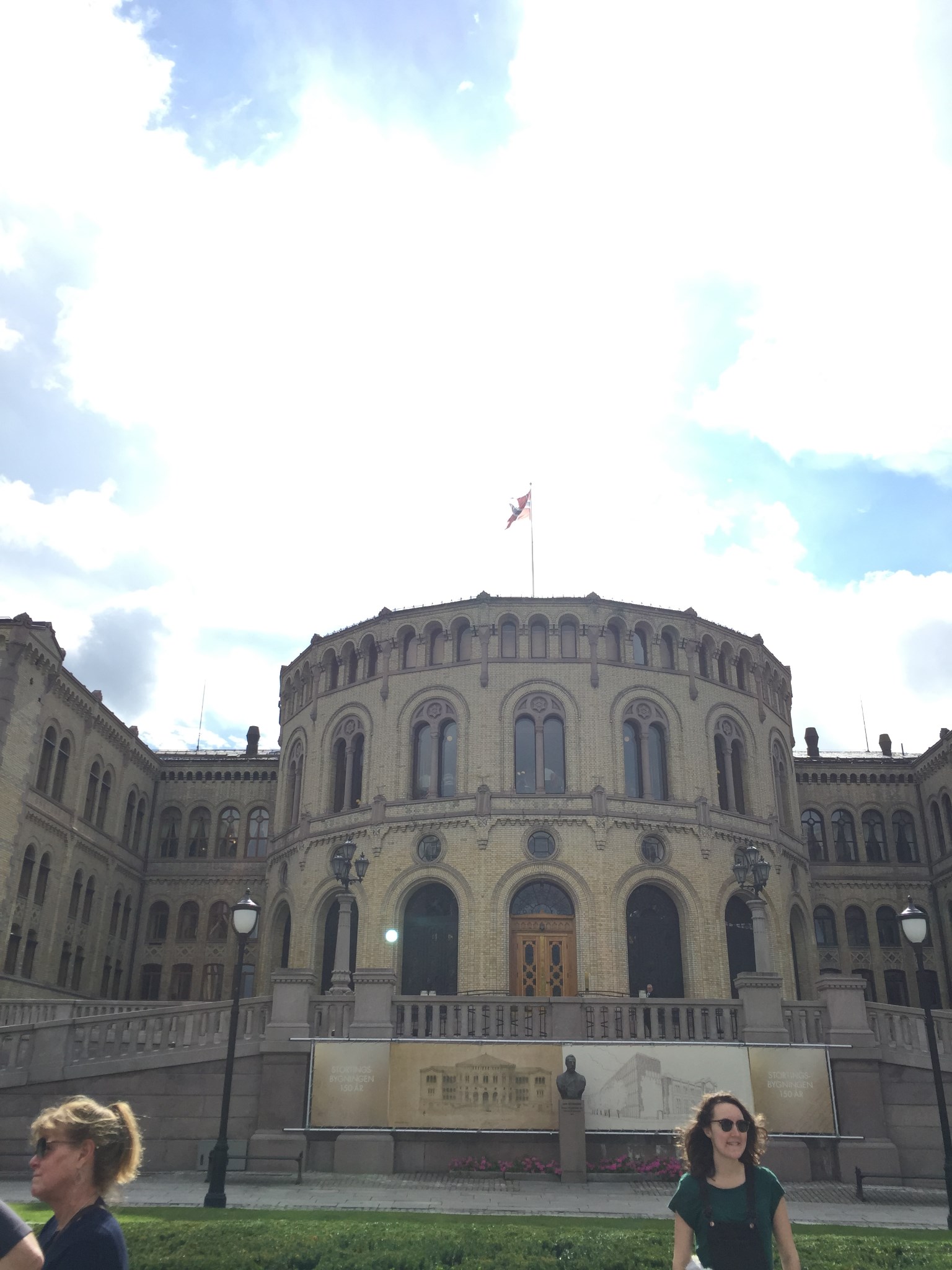 wKgBs1ehk9eAXPIvAAYP3ebW-EM12.jpeg?imageView2%2F2%2Fw%2F600%2Fh%2F600%2Fq%2F90